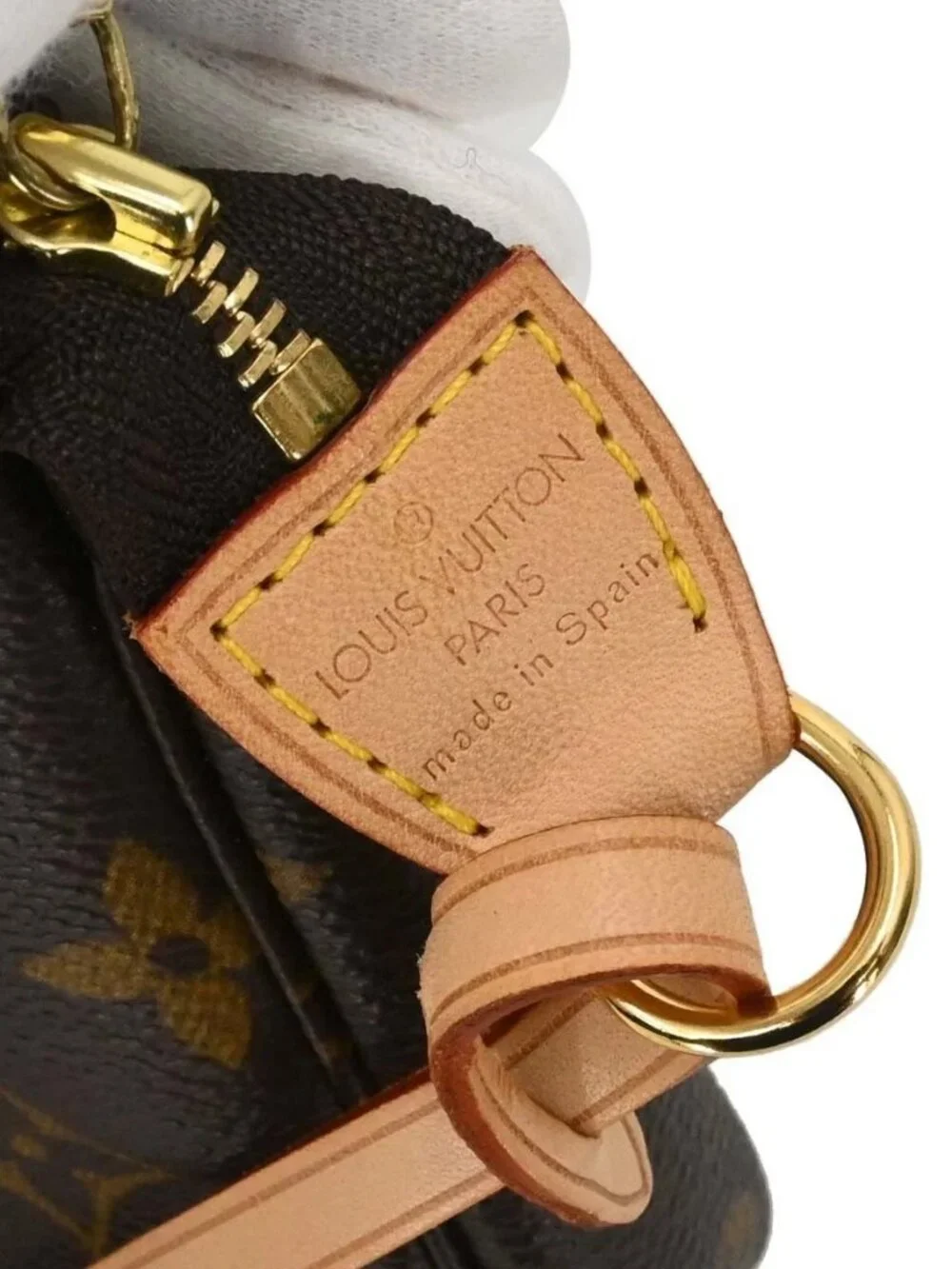 Louis Vuitton Monogram Pochette